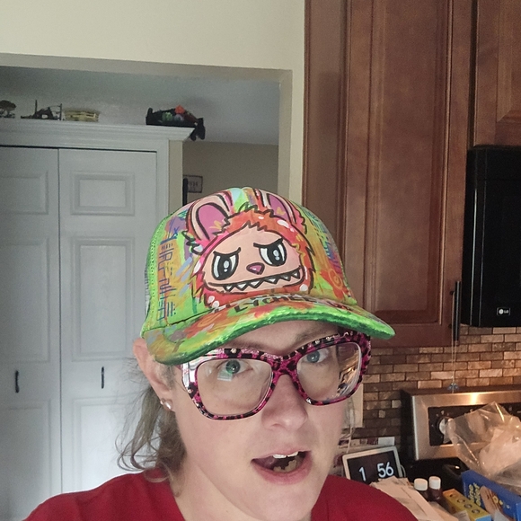 LABUBU PINK LYCHEE OOAK HAND PAINTED BASEBALL CAP - Picture 4 of 5